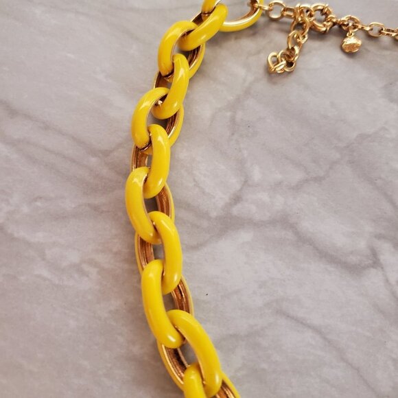 💛 J. Crew Yellow Enamel Link Necklace 💛 - Picture 7 of 15